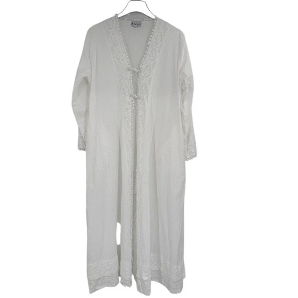 The 1 for U White Cotton Victorian‎ Nightgown Robe Eyelet Lace Frog Closure Q424